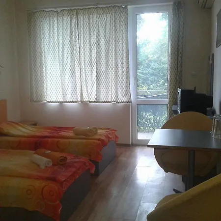 Guest Avalon Guest house